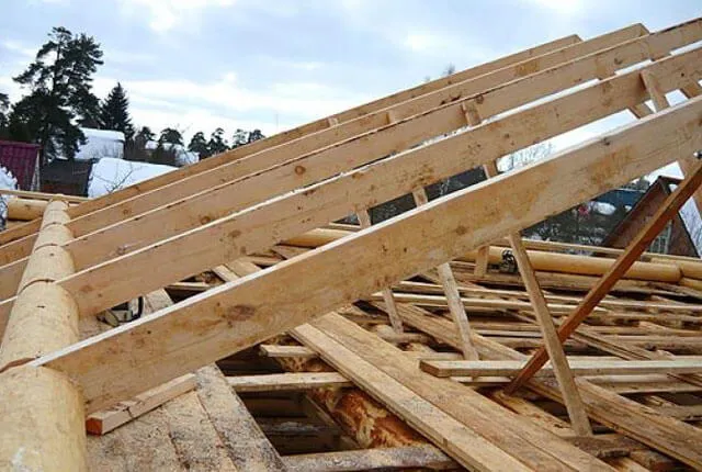 Крыша дома своими руками: инструкция по возведению, как делать расчет, как  построить скатную крышу